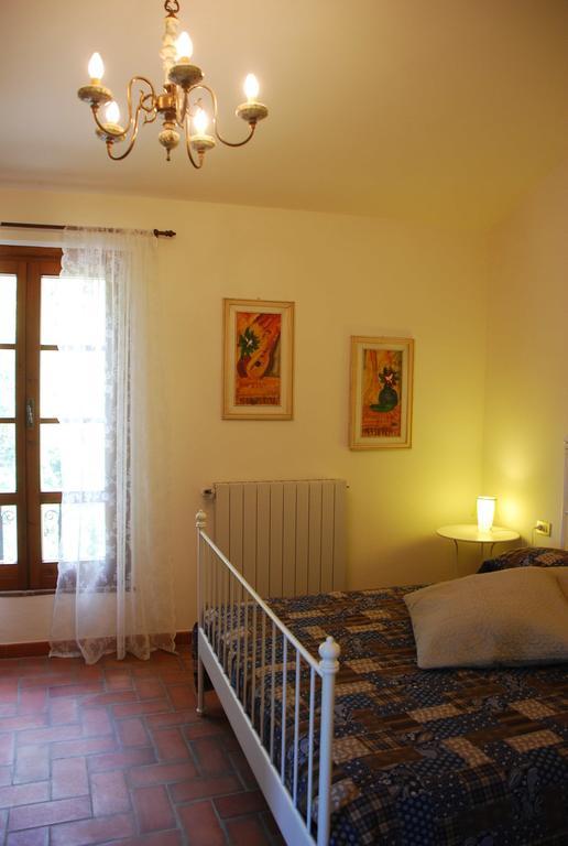 La Locanda Del Barbagianni Santa Luce Habitación foto
